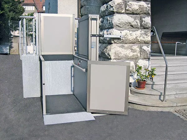 無障礙垂直升降機(jī)